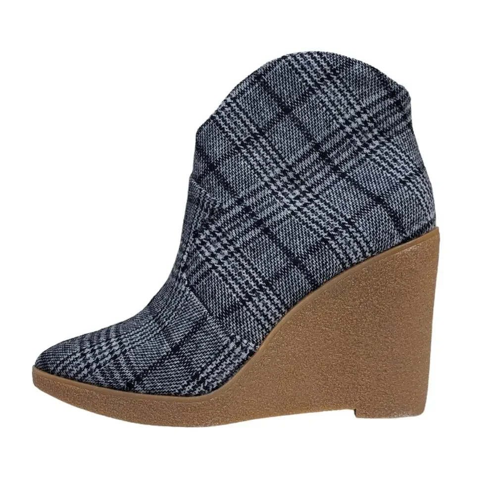 JESSICA SIMPSON Womens 7.5 Crais Black White Plaid Wedge Bootie NEW